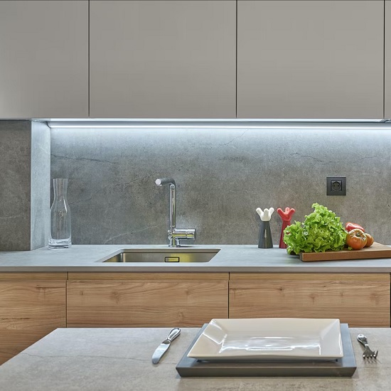 Salpicaderos y encimera porcelánico Dekton Soke