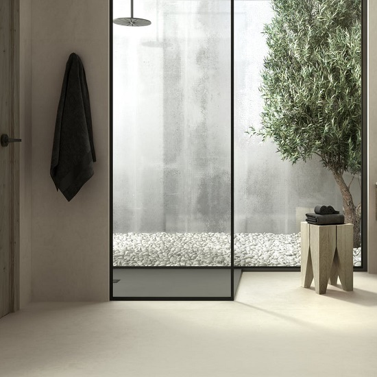 Dekton Sasea paredes en la ducha