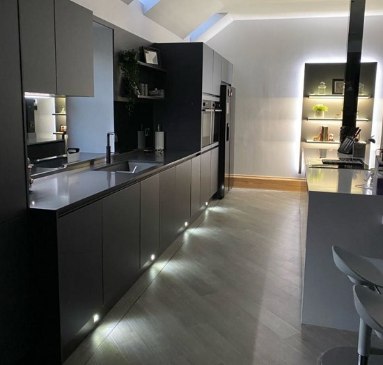 Encimera cocina moderna Silestone Marengo