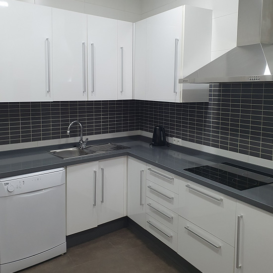 Cocina Silestone Gris Expo Centro Histórico Málaga