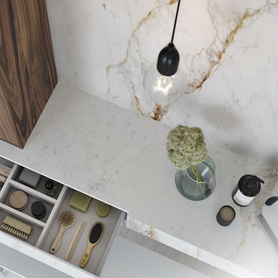 foto de una encimera de cocina deNeolith Abu Dhabi White