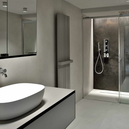 un baño con Laminam Ossido Bruno