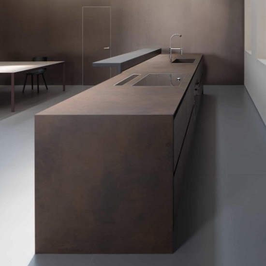isla cocina Laminam Ossido Bruno