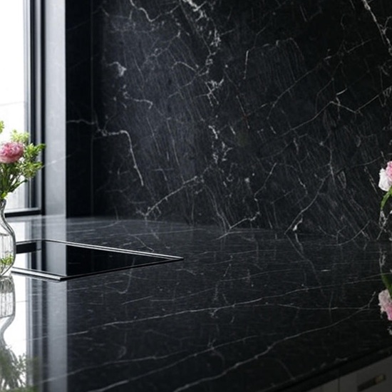 isla cocina Laminam Negro Tarraco