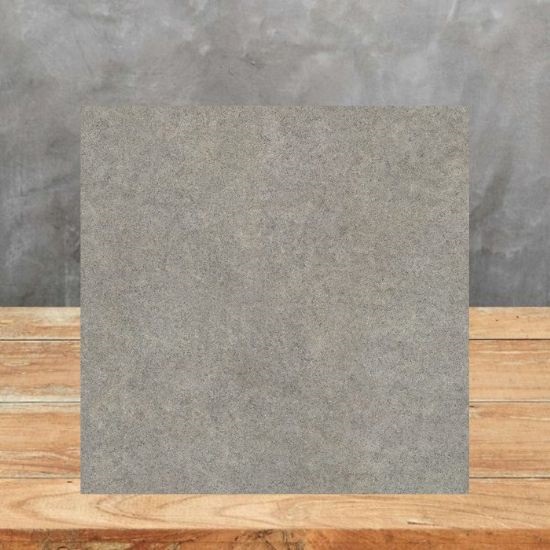 Muestra pequeña de encimera Arklam Amsterdam Grey, superficie porcelánica resistente para evaluaciones en Málaga