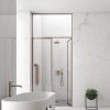 Baño moderno con paredes y encimera Arklam Syrac, bañera y ducha, resistente al agua para hogares en Málaga