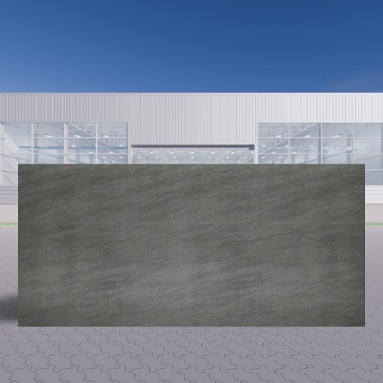 Losa grande de Neolith Basalt Grey Málaga, superficie sintered stone gris para grandes formatos.