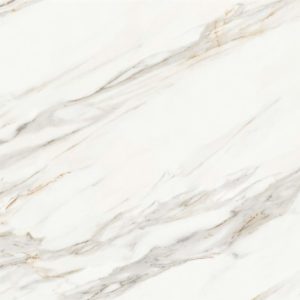 Textura detallada de Blaker Toscana Gold blanca con vetas doradas en patrón marmóreo intenso